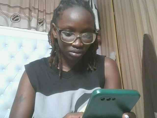 SweetAryy webcam