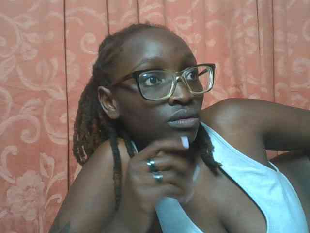 SweetAryy webcam