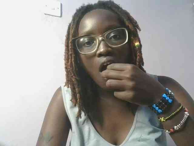 SweetAryy webcam