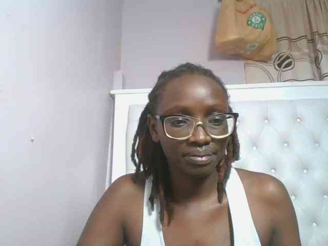 SweetAryy webcam