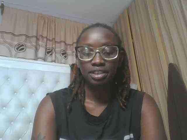 SweetAryy webcam