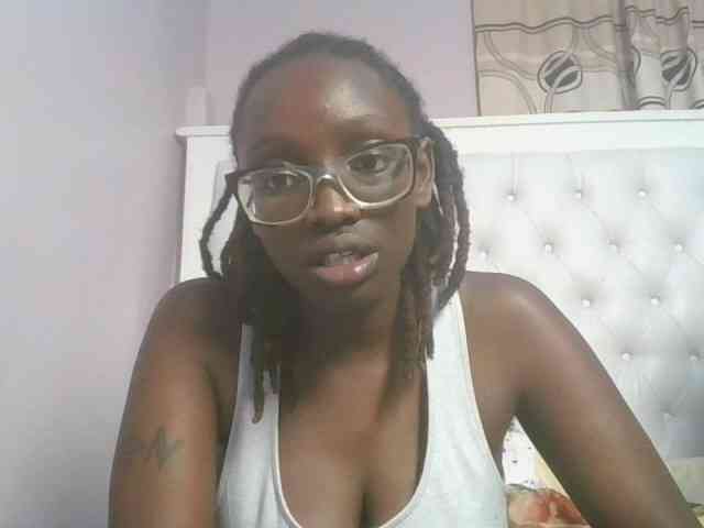 SweetAryy webcam