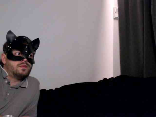 sexysecret69 webcam
