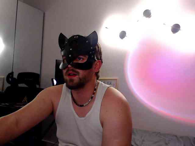 sexysecret69 webcam