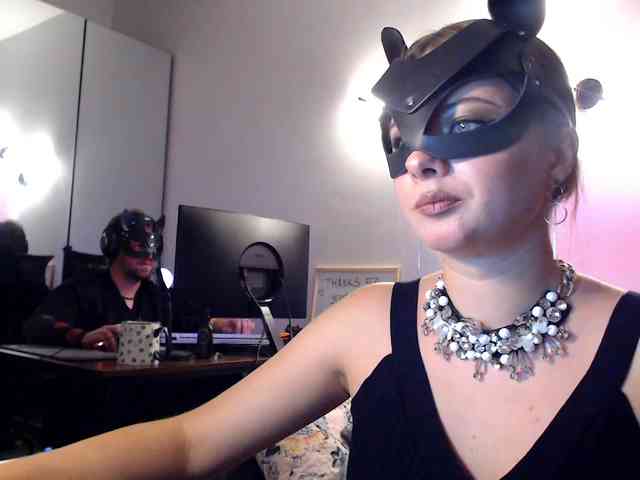 sexysecret69 webcam
