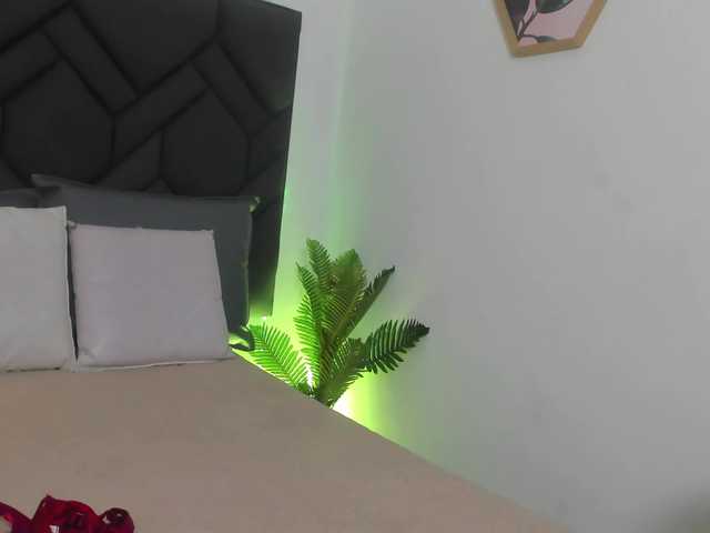 Cataleya-marin live cam on BongaCams