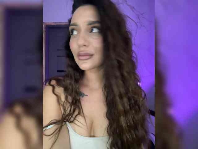 Alexyaa Sex Cam Show