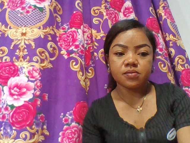 Elyah1a live cam on BongaCams