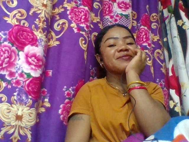 Elyah1a live cam on BongaCams