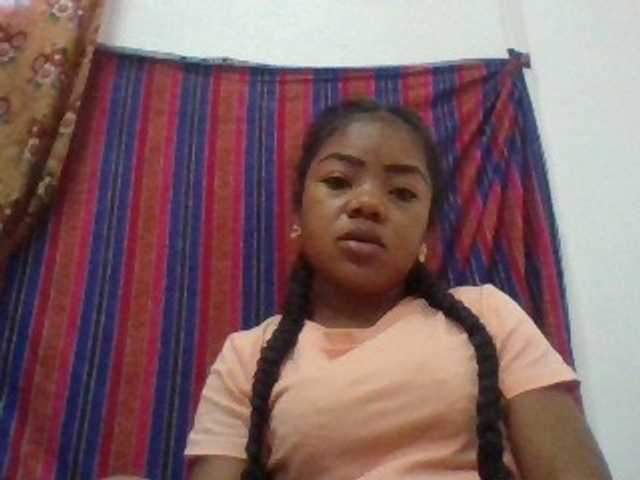 Elyah1a live cam on BongaCams