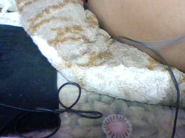 Elyah1a live cam on BongaCams