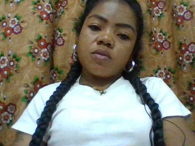 Elyah1a live cam on BongaCams