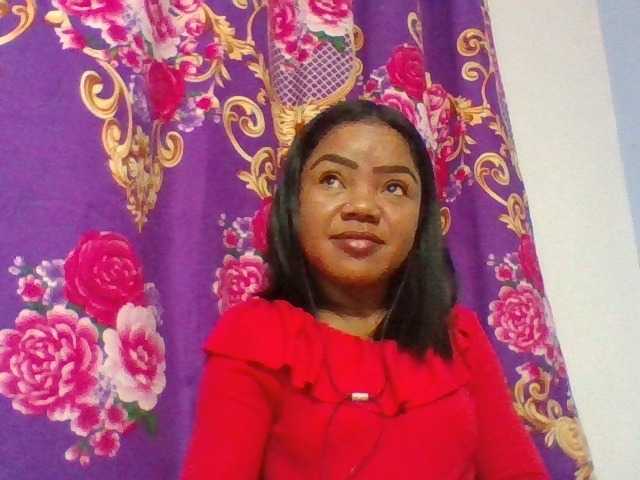 Elyah1a live cam on BongaCams