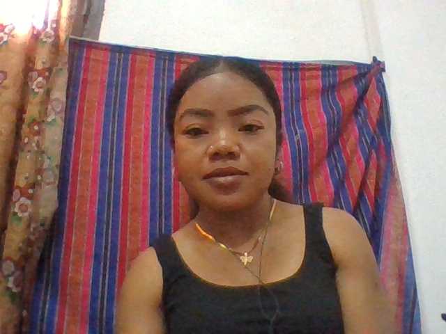 Elyah1a live cam on BongaCams