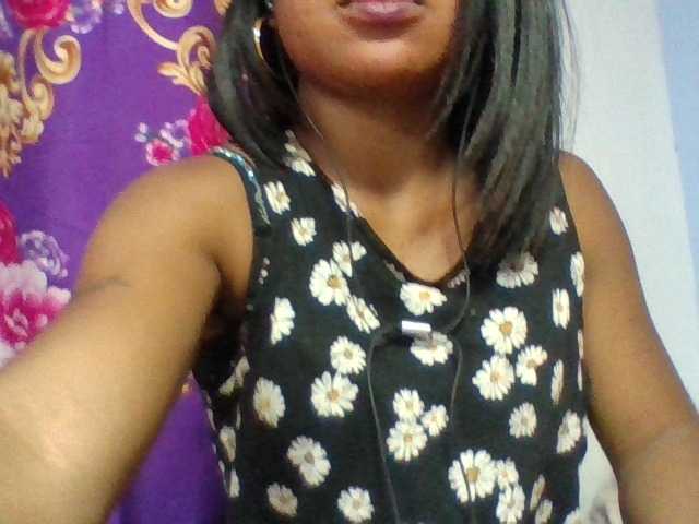 Elyah1a live cam on BongaCams
