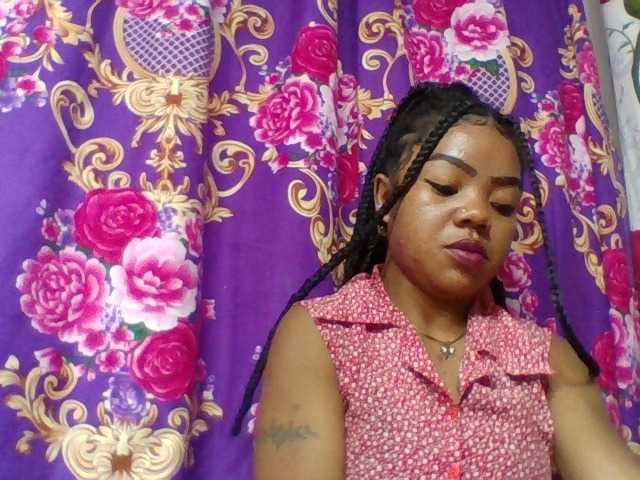 Elyah1a live webcam show