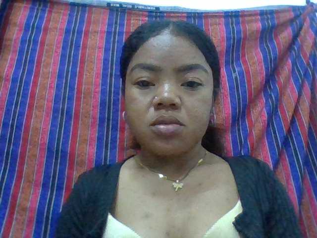 Elyah1a live cam on BongaCams
