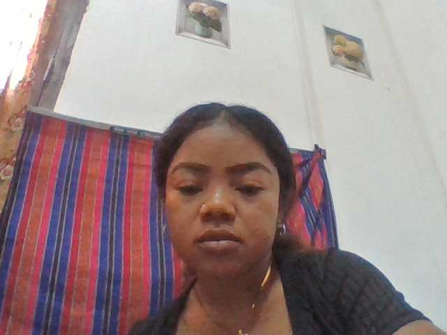 Elyah1a live cam on BongaCams