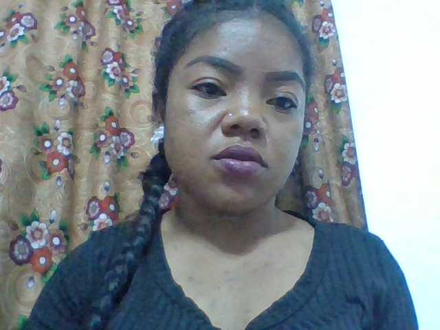 Elyah1a live cam on BongaCams