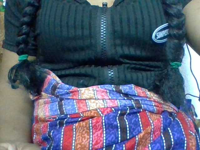 Elyah1a live cam on BongaCams