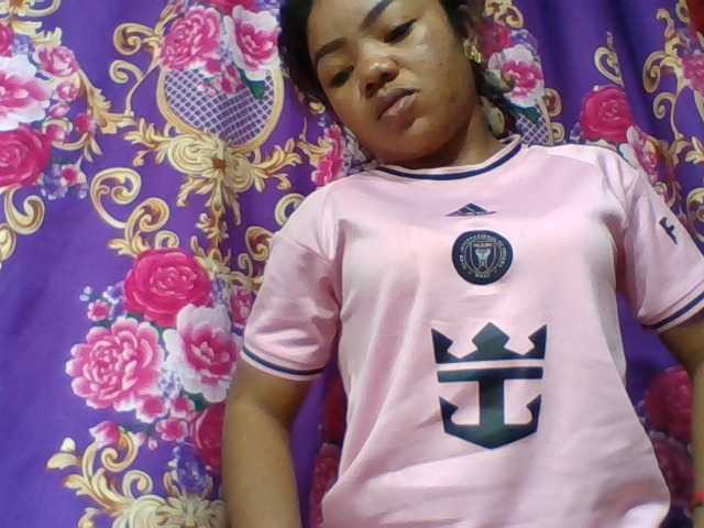 Elyah1a live cam on BongaCams