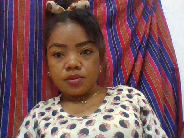 Elyah1a live cam on BongaCams