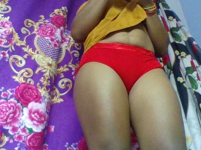 Elyah1a live cam on BongaCams