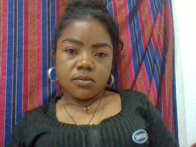 Elyah1a live cam on BongaCams