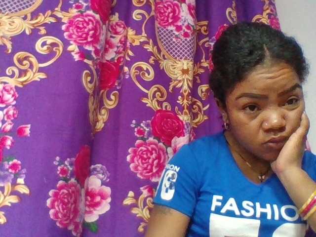 Elyah1a live webcam show