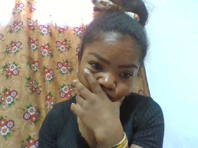 Elyah1a, live now on BongaCams