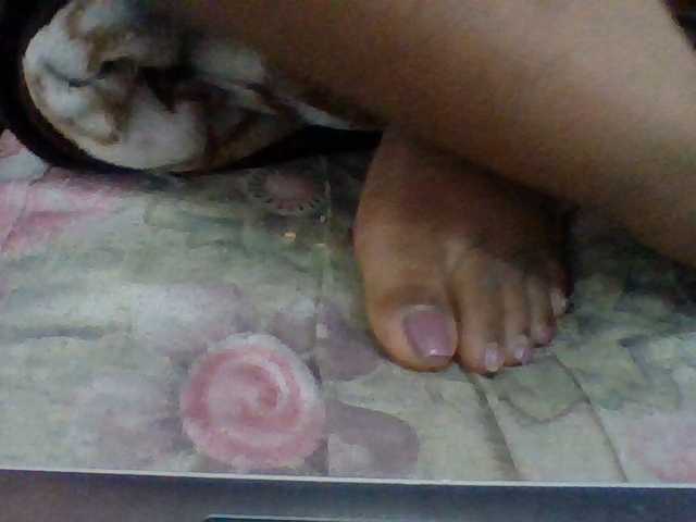 Elyah1a live cam on BongaCams