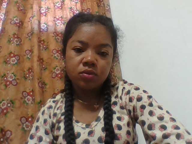 Elyah1a live cam on BongaCams