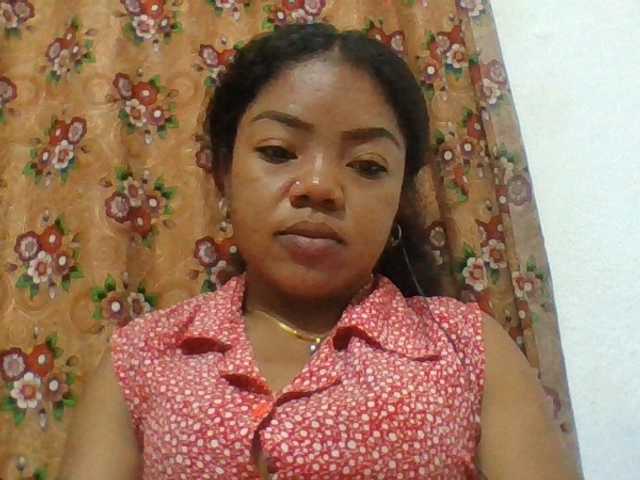 Elyah1a live cam on BongaCams