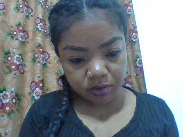 Elyah1a live cam on BongaCams