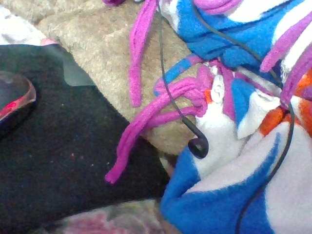 Elyah1a live cam on BongaCams