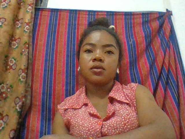 Elyah1a live cam on BongaCams