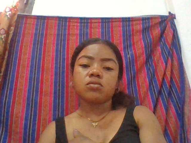 Elyah1a live cam on BongaCams