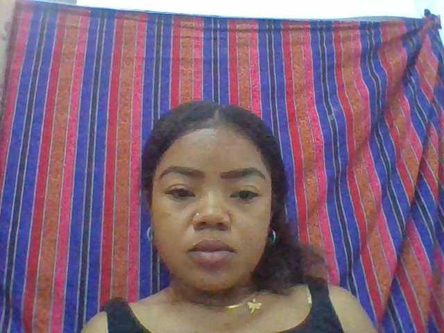 Elyah1a live cam on BongaCams
