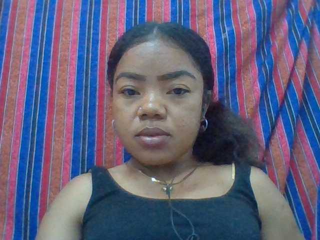 Elyah1a live cam on BongaCams