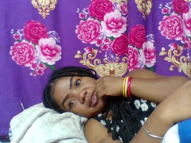 Elyah1a live webcam show