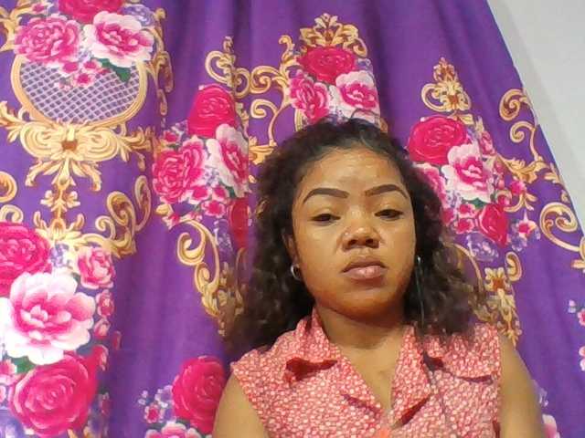 Elyah1a live cam on BongaCams