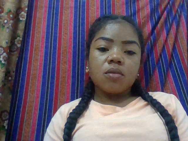 Elyah1a live cam on BongaCams