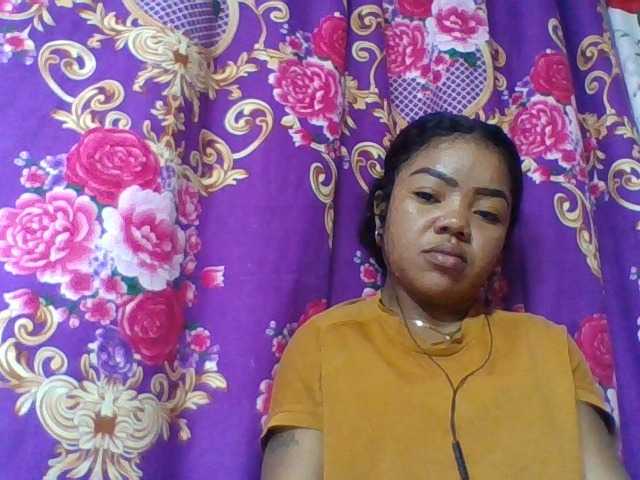 Elyah1a live cam on BongaCams