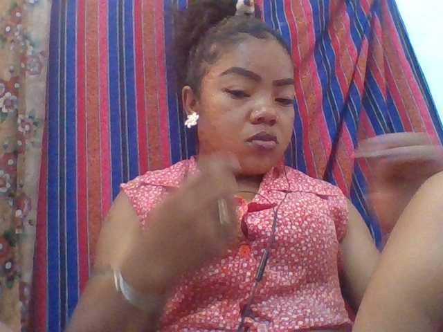 Elyah1a live cam on BongaCams