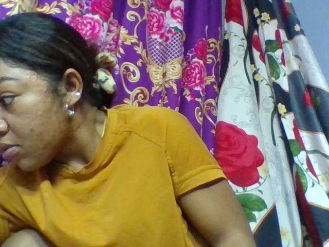 Elyah1a live cam on BongaCams