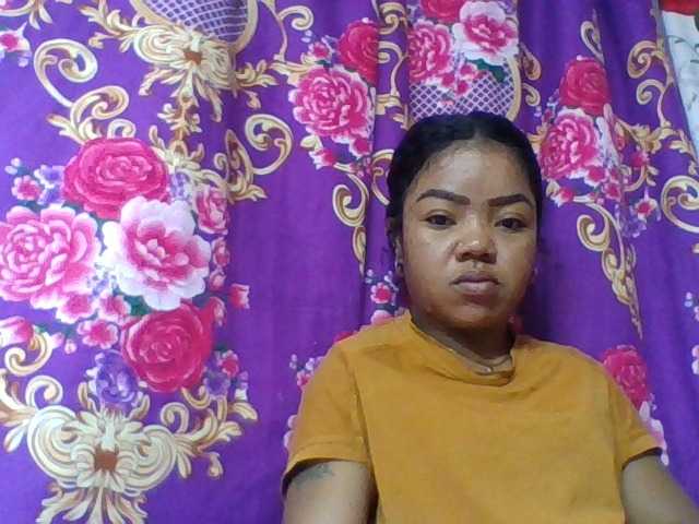 Elyah1a live cam on BongaCams