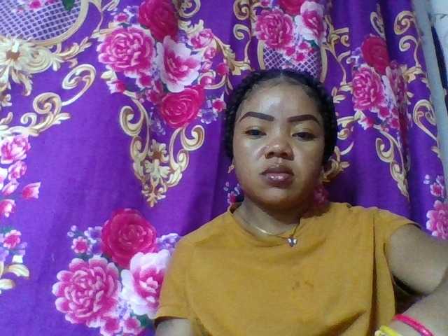 Elyah1a live cam on BongaCams