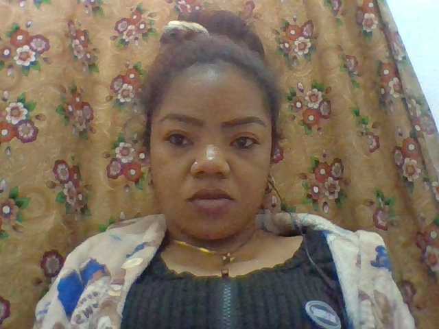 Elyah1a live cam on BongaCams