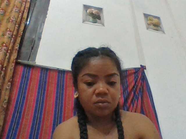 Elyah1a live cam on BongaCams