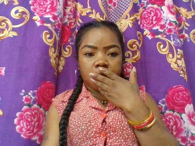 Elyah1a live cam on BongaCams